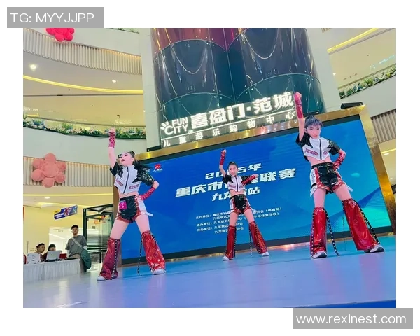 重庆街舞队展现灵活性与创意的完美结合与发展之路